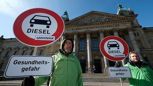 Протесты против авто на дизельном топливе